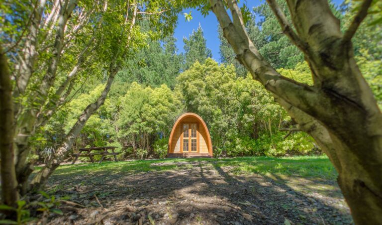 Accommodation options in Waimakariri including lodges, motels and holiday stays